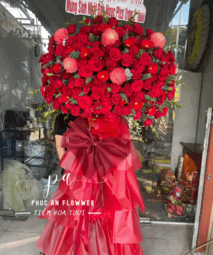 kệ hoa chúc mừng cao cấp 2 tầng tông đỏ rực - Hoa Tươi Phúc An