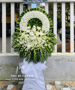 kệ hoa chia buồn lan trắng, kệ hoa viếng tang trang trọng, kệ hoa tang lễ cao cấp, vòng hoa chia buồn màu trắng, kệ hoa chia buồn sang trọng, hoa viếng tang trắng, kệ hoa tang lễ đẹp, kệ hoa chia buồn ý nghĩa
