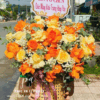 giỏ hoa khai trương đẹp, giỏ hoa hồng cam vàng nổi bật, giỏ hoa chúc mừng khai trương, giỏ hoa tươi sang trọng, giỏ hoa mừng khai trương rực rỡ, giỏ hoa chúc mừng thành công, giỏ hoa tông cam vàng nổi bật, giỏ hoa chúc mừng phát đạt